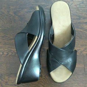 clarks henderson sandals